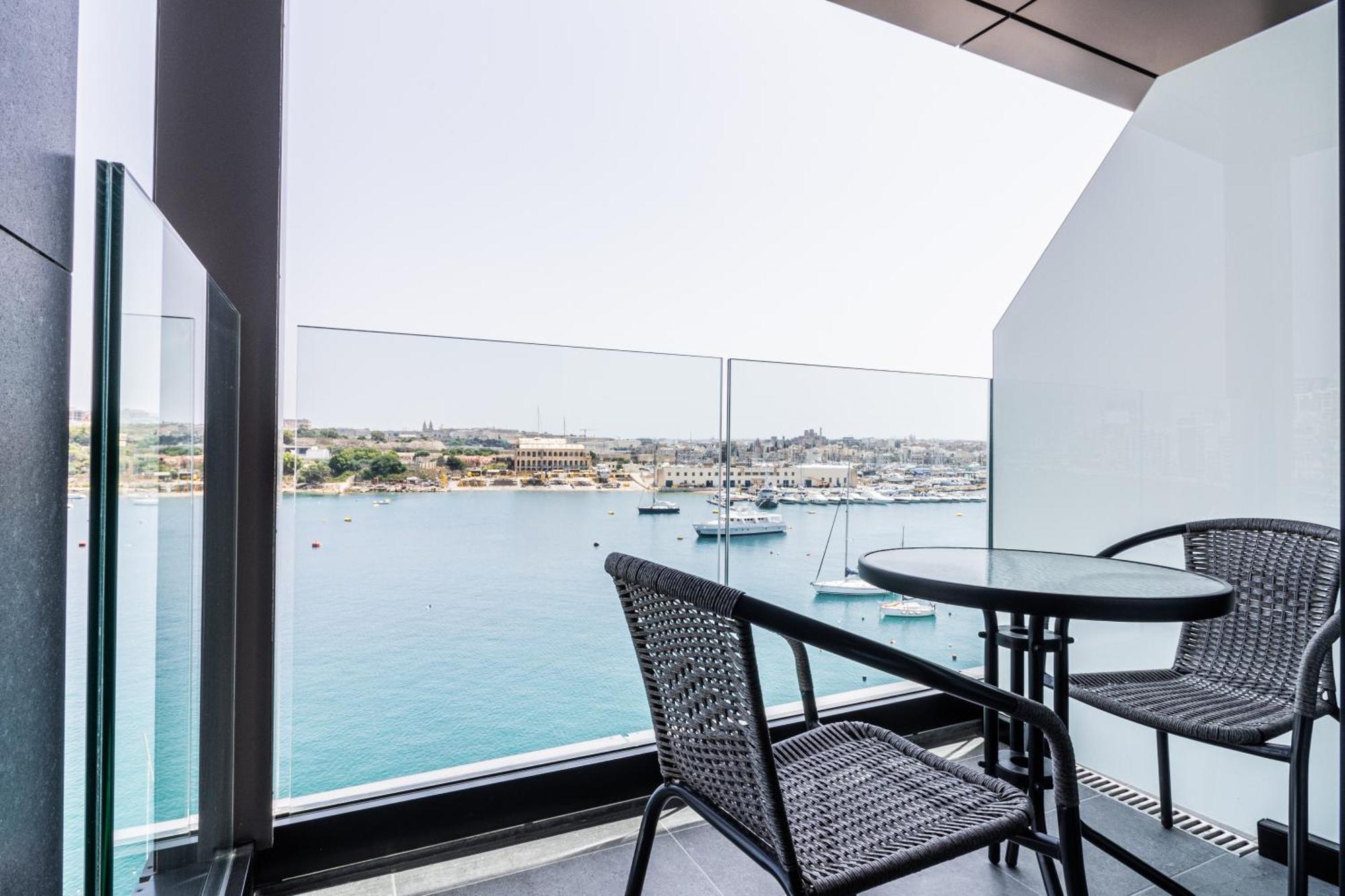 The Londoner Hotel Sliema Luaran gambar