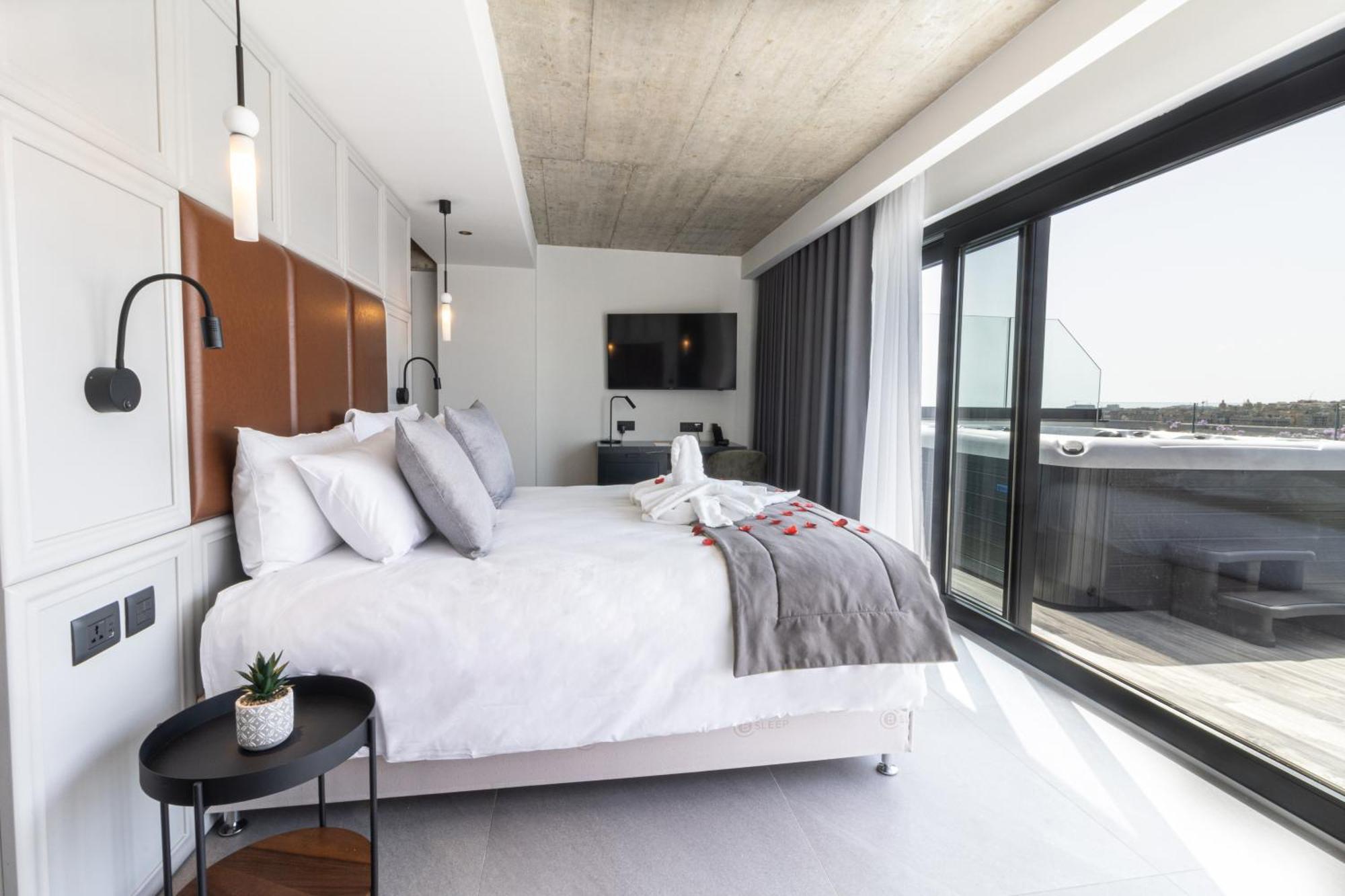 The Londoner Hotel Sliema Luaran gambar